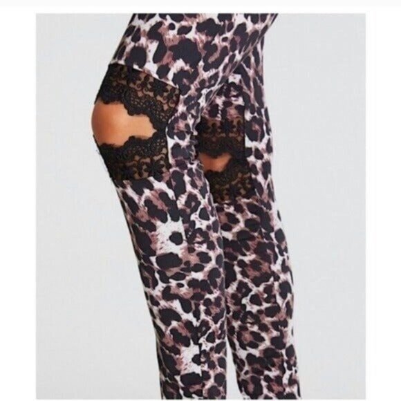 Leopard Print High-Waisted Leggings With Black Lace Cut-Out Knees-NEW - Picture 2 of 4